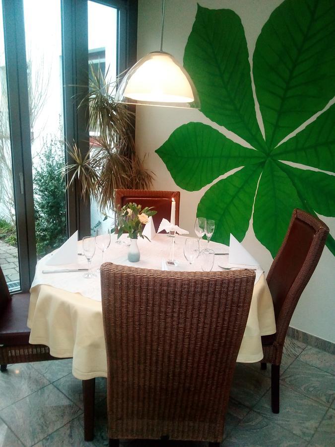 Hotel-Restaurant Goldenes Lamm Dinkelsbühl Dış mekan fotoğraf