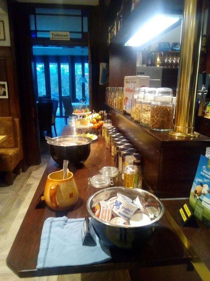 Hotel-Restaurant Goldenes Lamm Dinkelsbühl Dış mekan fotoğraf